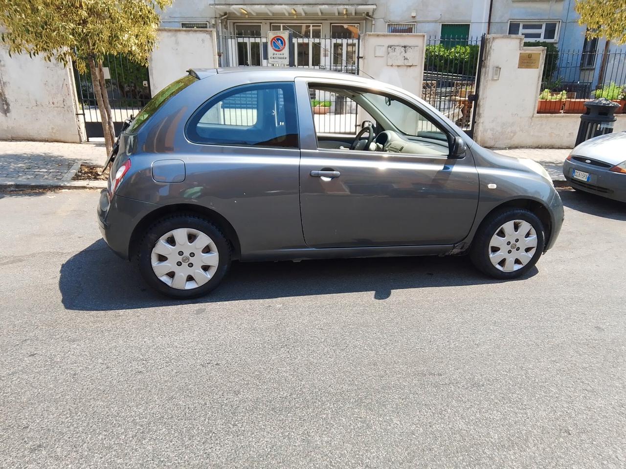 Nissan Micra 1.2 16V 3 porte Acenta
