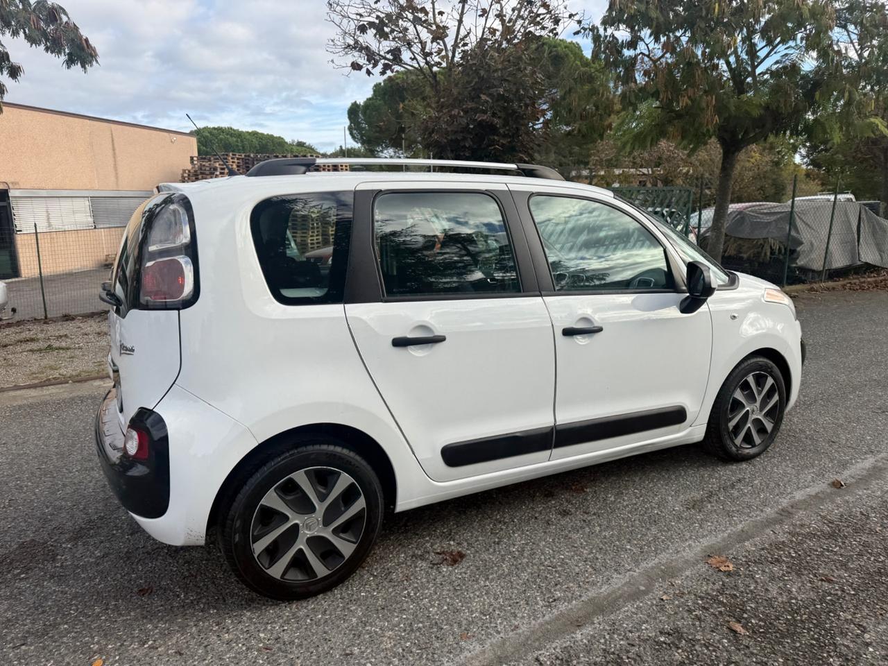 Citroen C3 Picasso 1.4 VTi 95 GPL airdream Seduction