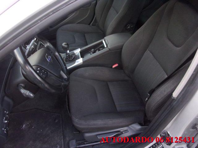 VOLVO S60 2.0 T Powershift Summum