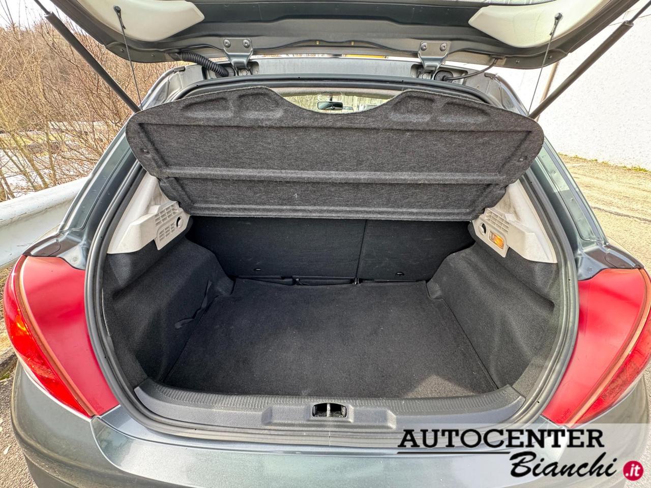 Peugeot 207 5 Porte 207 5p 1.6 hdi 8v Millesim 200