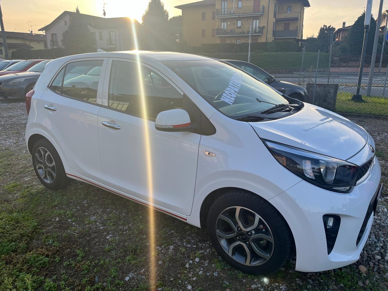 Kia Picanto 1.0 12V 5 porte X Line - Ok Neopatentato - Si Permuta