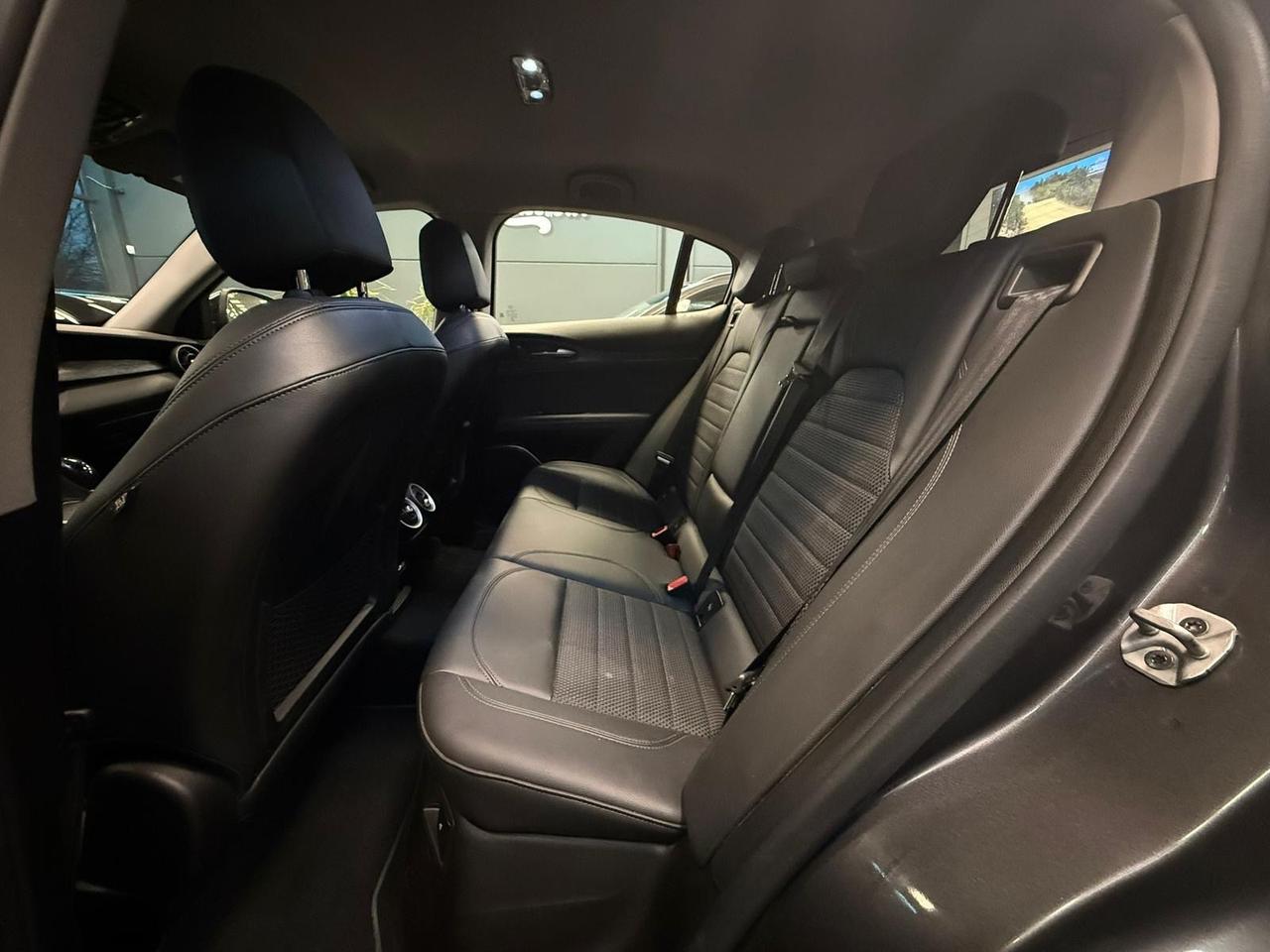 Alfa Romeo Stelvio 2.2 190 CV AT8 RWD