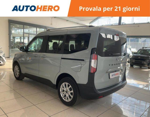 FORD Tourneo Courier 1.0 EcoBoost Titanium