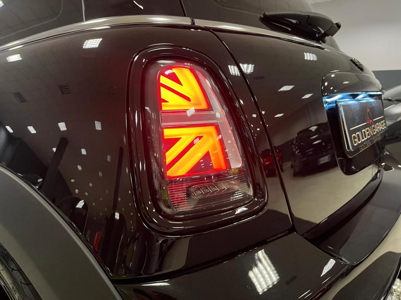 Mini 1.6 16V Cooper S allestimento JCW