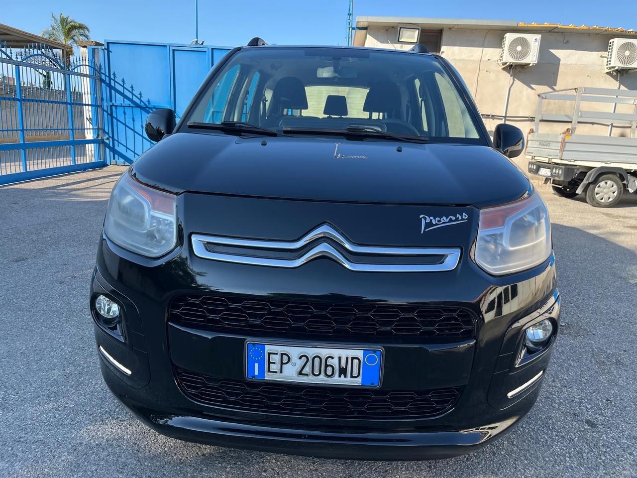 Citroen C3- Picasso -1.6 hdi - full-2013
