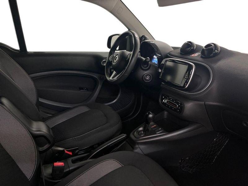 smart fortwo fortwo EQ Passion 22kw
