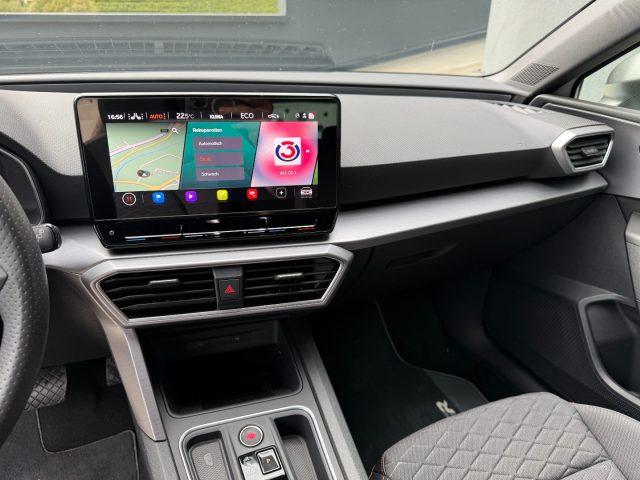 SEAT Leon 1.4 e-HYBRID DSG FR LED Camera Park Assist