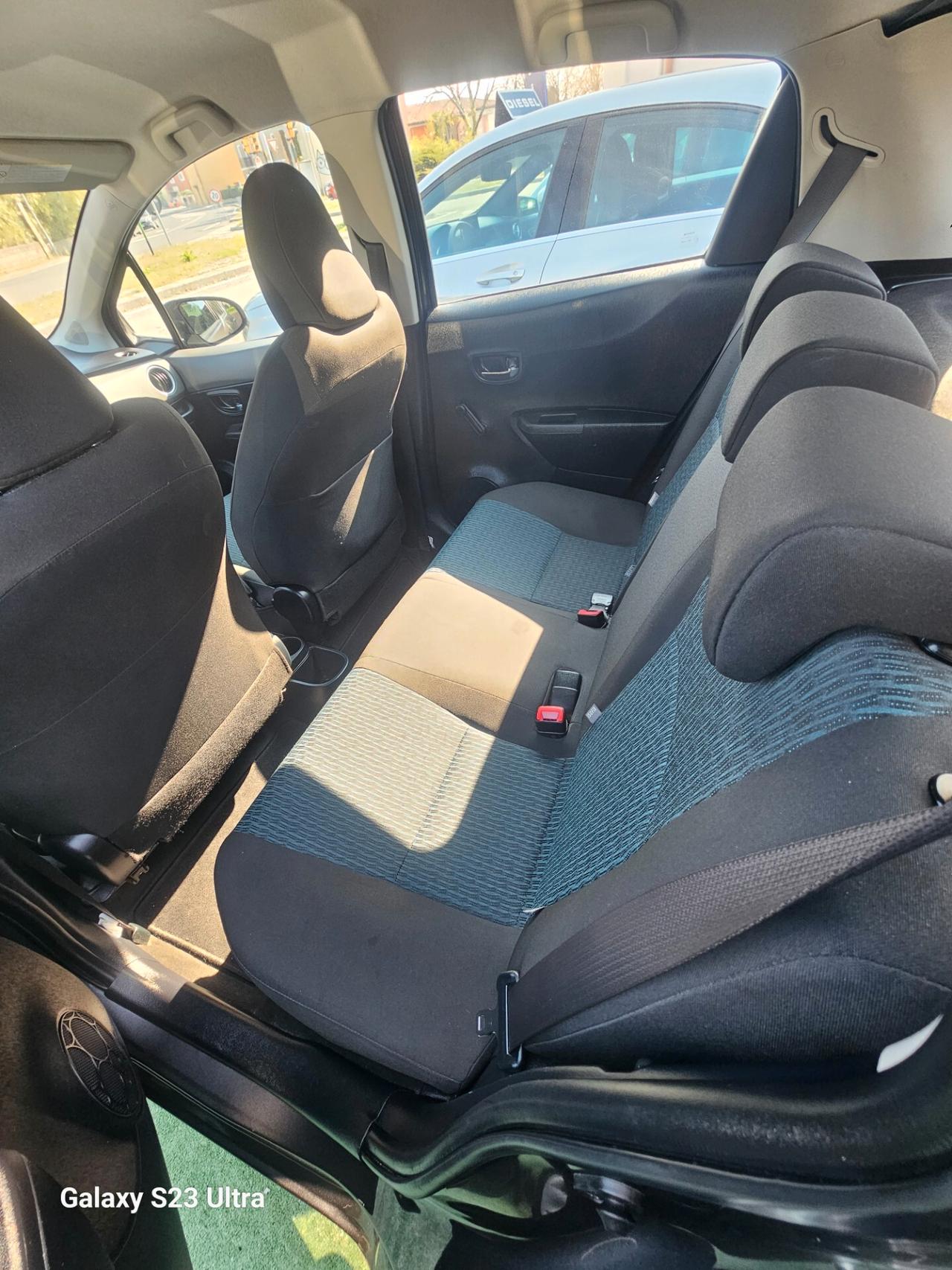 Toyota Yaris 1.0 5 porte Lounge