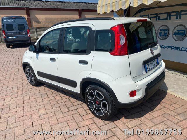 FIAT Panda 1.0 FireFly S&S Hybrid City Life ** NEOPATENTATO**