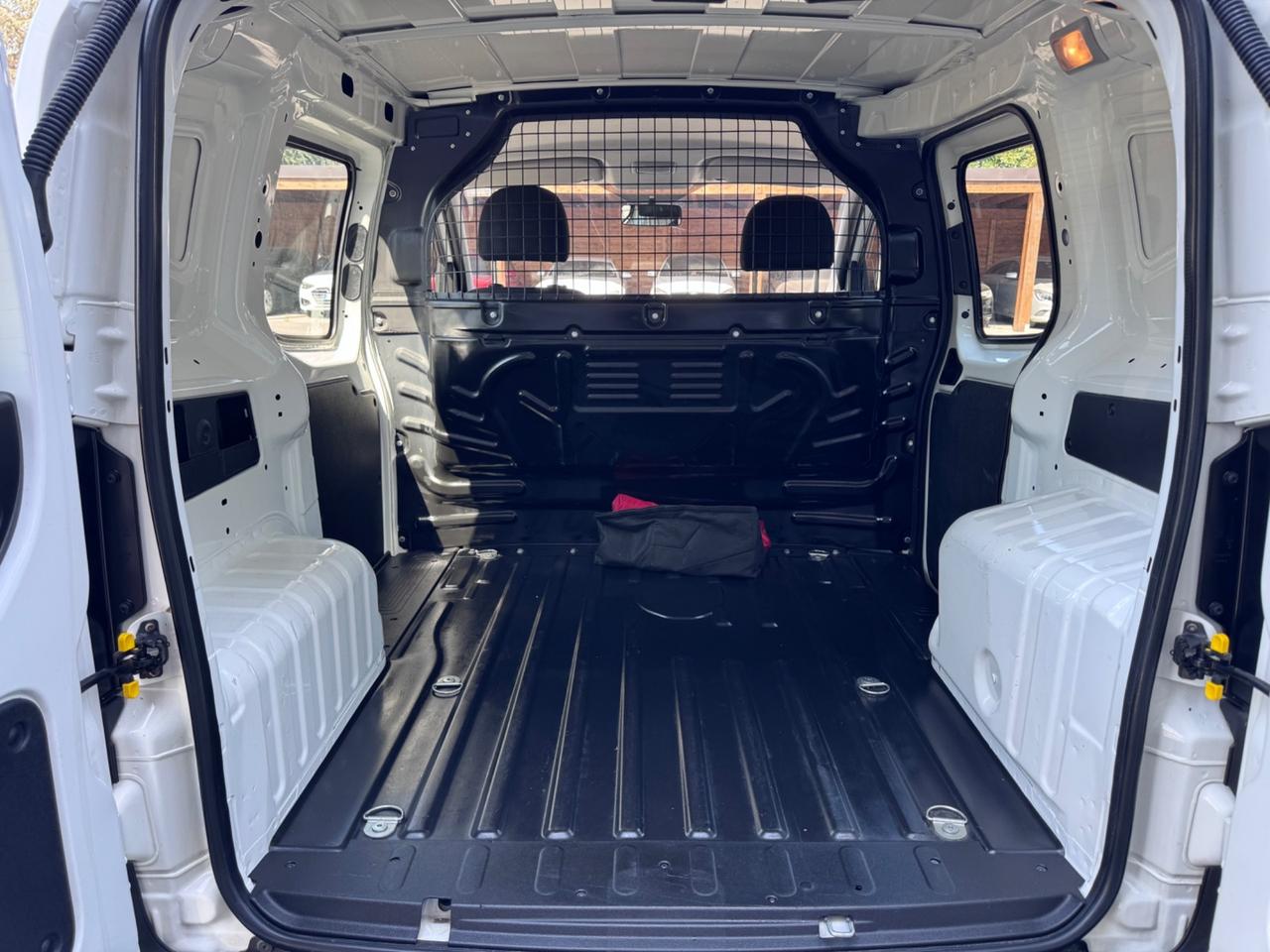 Fiat Fiorino 1.3 MJT 95CV Cargo SX