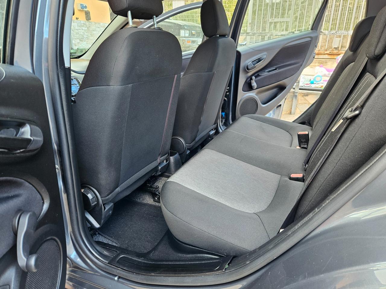 Fiat Punto 1.3 MJT II 75 CV 5 porte Lounge