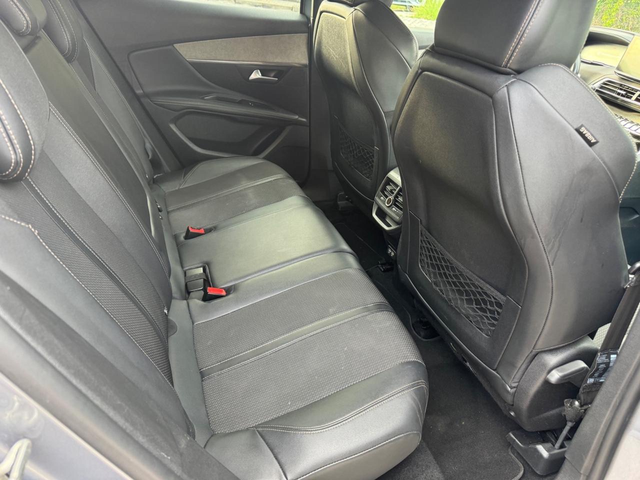 Peugeot 3008 BlueHDi 130 S&S EAT8 GT Pack