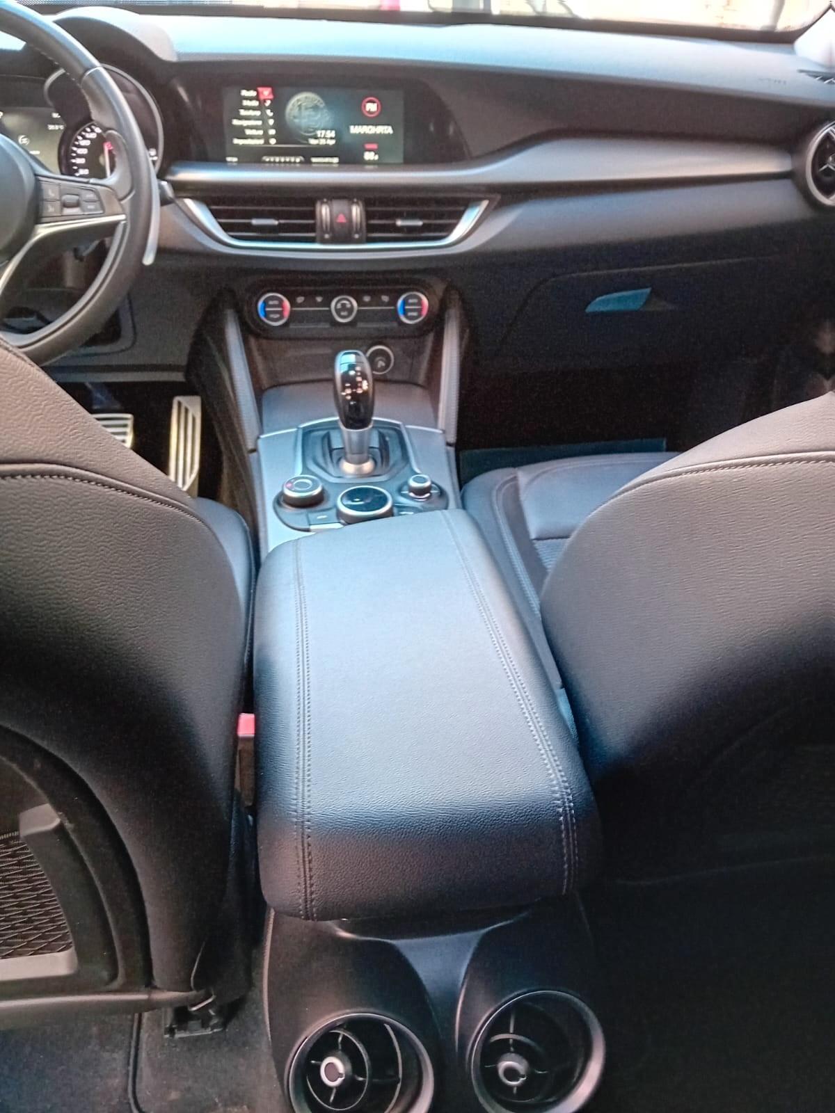 Alfa Romeo Stelvio 2.2 Turbodiesel 190 CV AT8 Q4 Ti