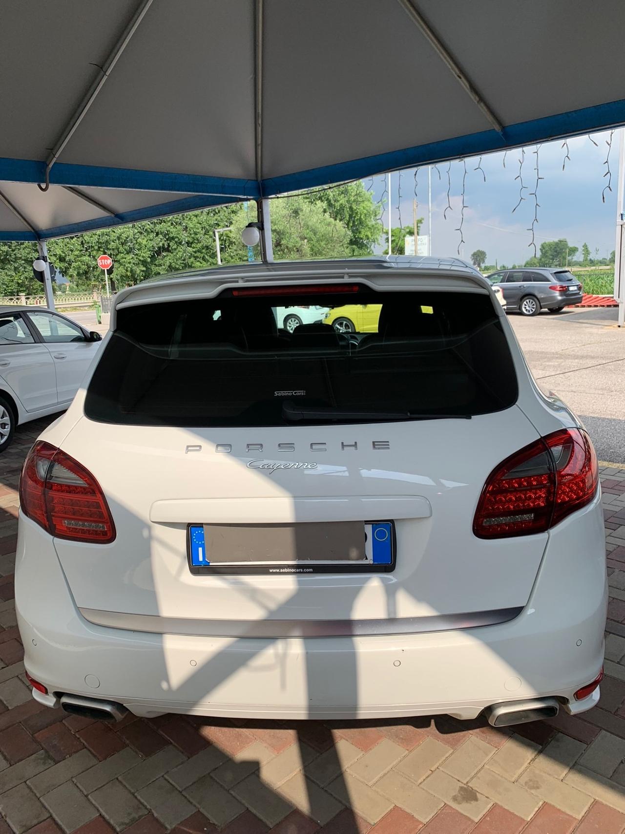 Porsche Cayenne Turbo versione limitata
