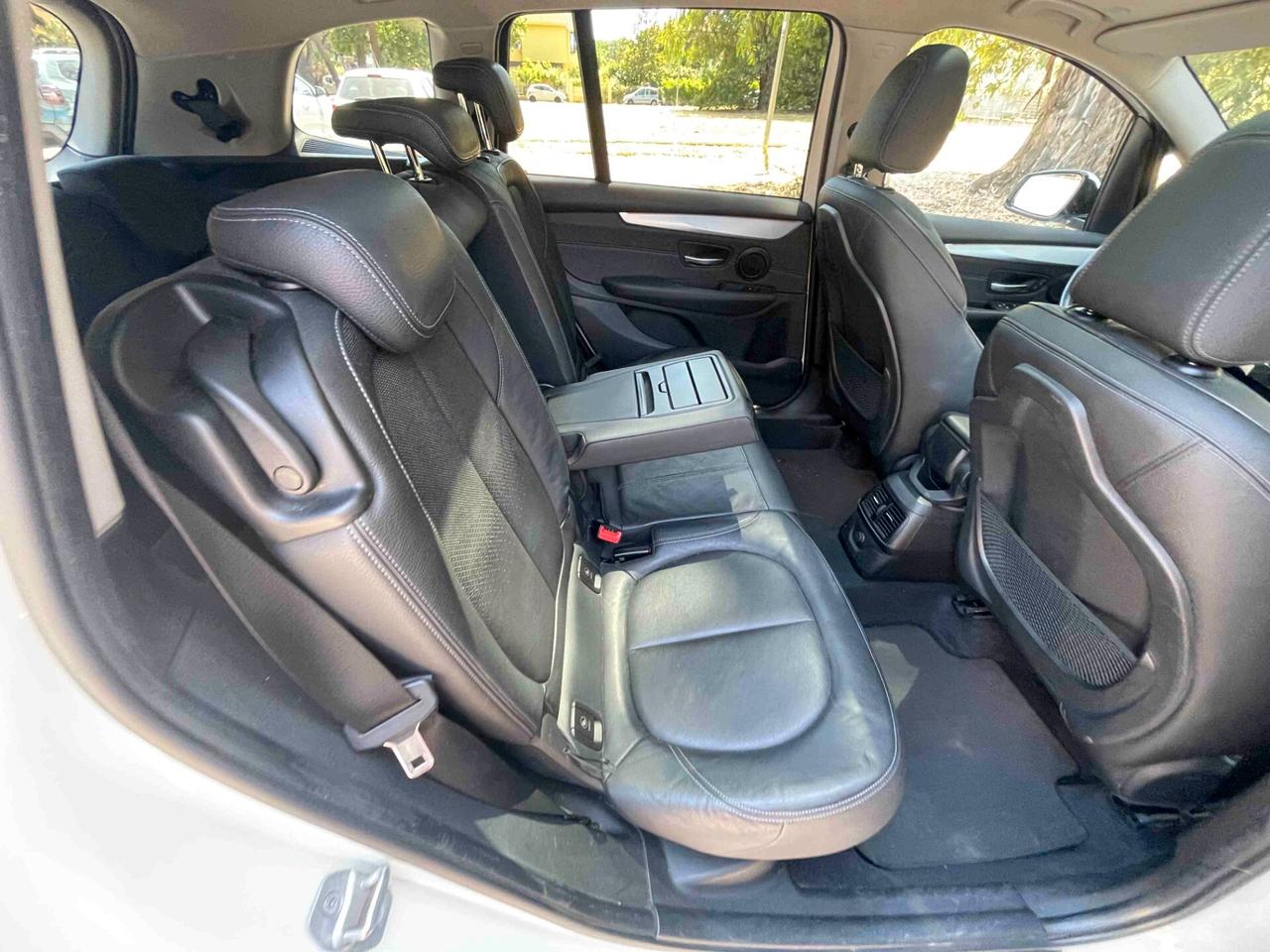 Bmw Serie 2 Gran Tourer 218d xDrive Luxury 7 posti AUTOMATICA TETTO 4x4