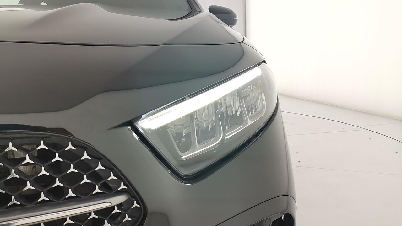 Mercedes-Benz Classe A - W177 2023 - A 200 d AMG Line Advanced Plus auto