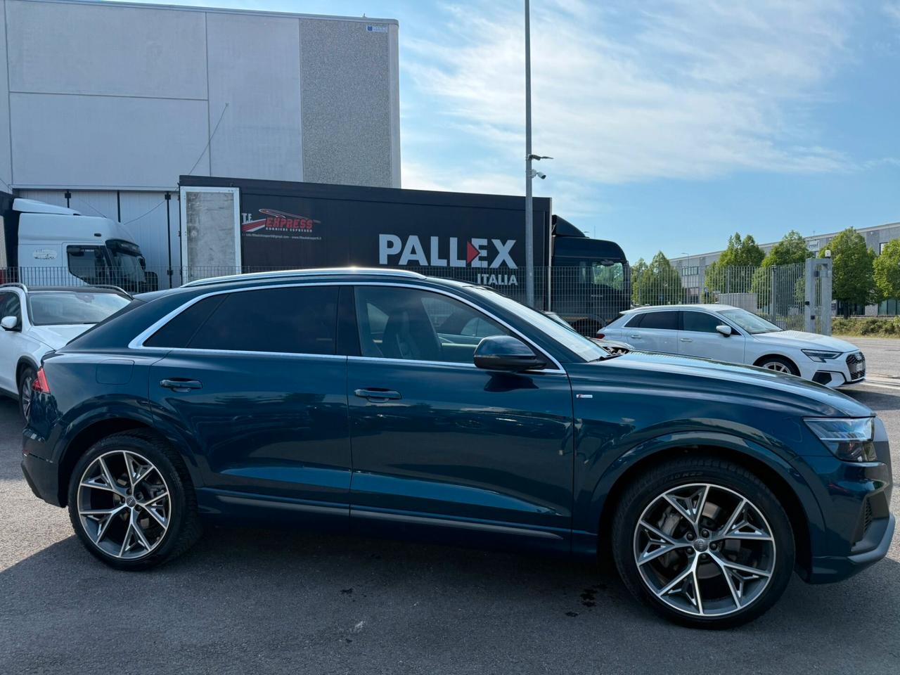Audi Q8 50 TDI 286 CV quattro tiptronic Sline