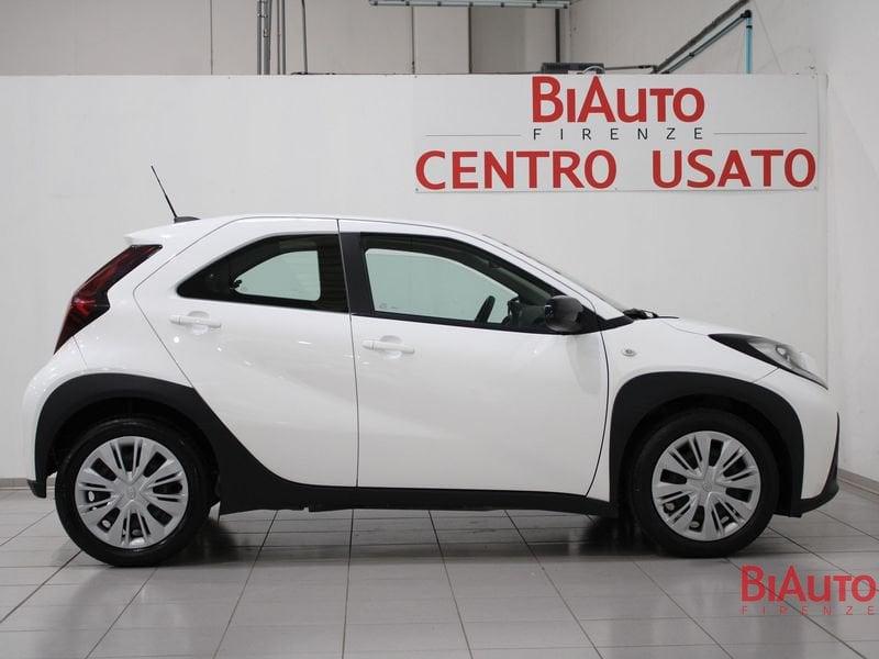 Toyota Aygo X Aygo X 1.0 Active 72cv