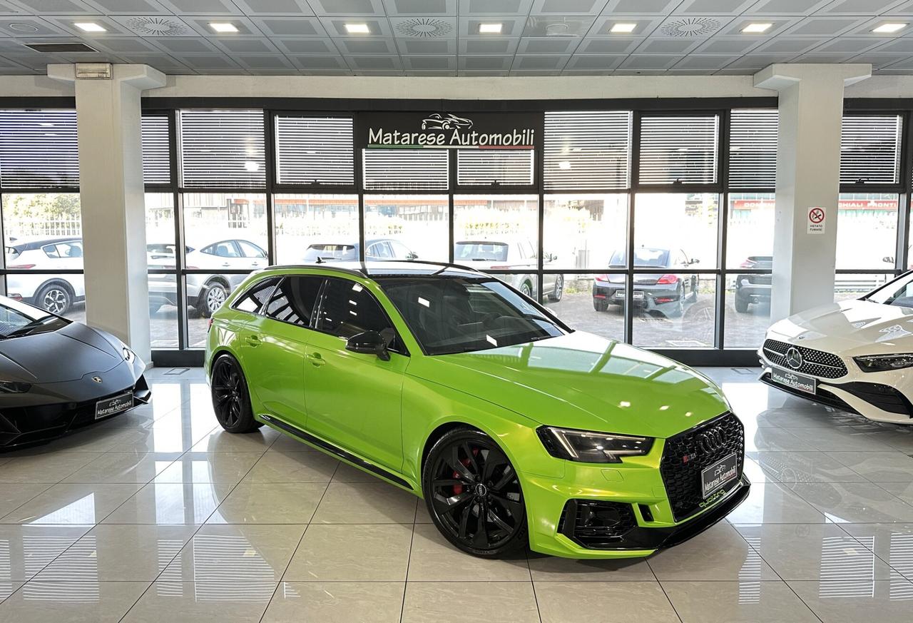 Audi RS4 2.9cc 450cv SediliMassaggianti Matrix B&O Radar TagliandiAudi WRAPPING