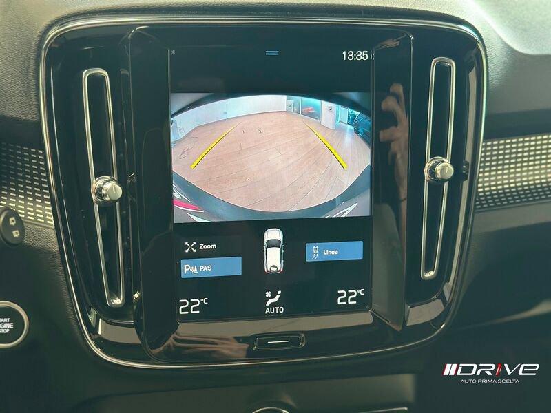 Volvo XC40 XC40 B4 AWD Geartronic R-design