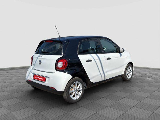 SMART ForFour forfour EQ youngster