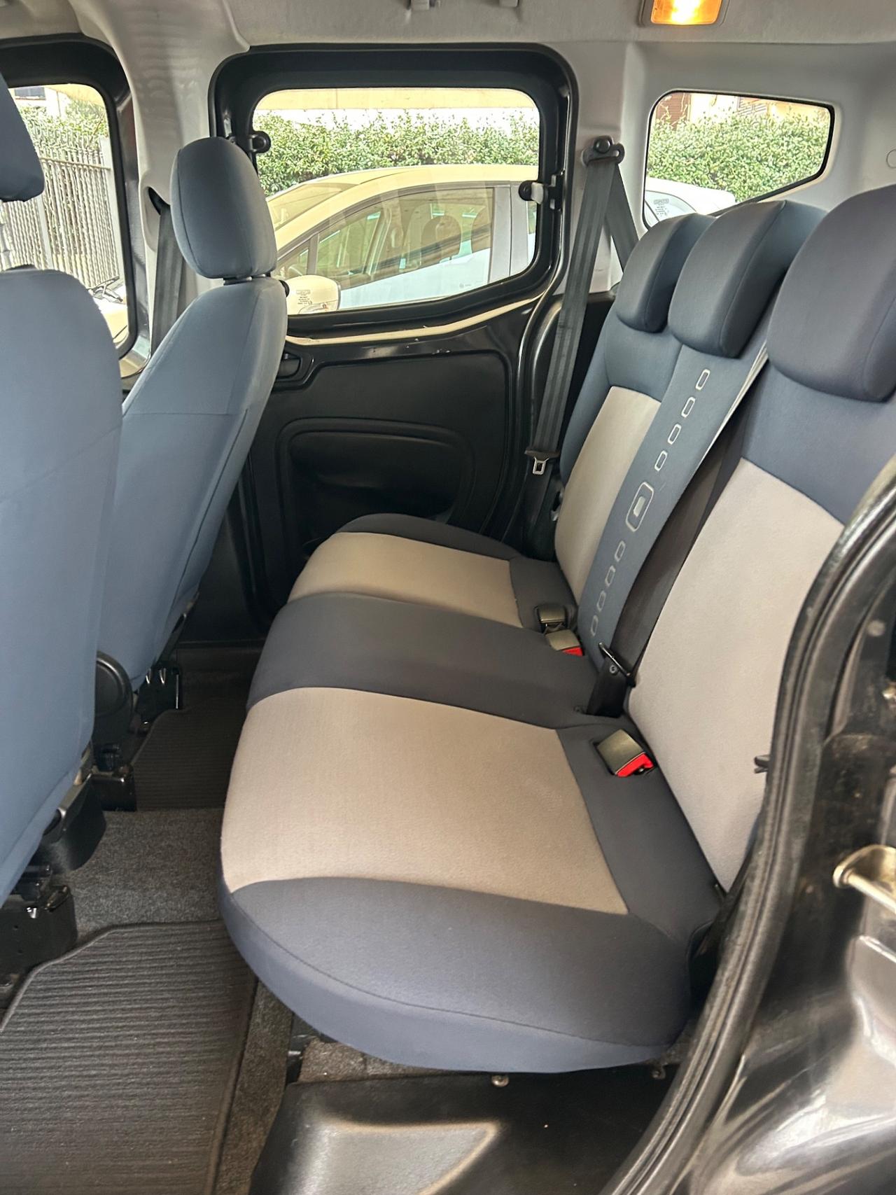 Citroen Nemo Multispace 1.3 HDi 75CV Silver Selection