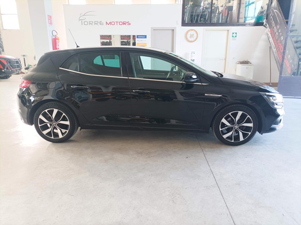 Renault Mégane dCi 8V 110 CV EDC Energy Intens