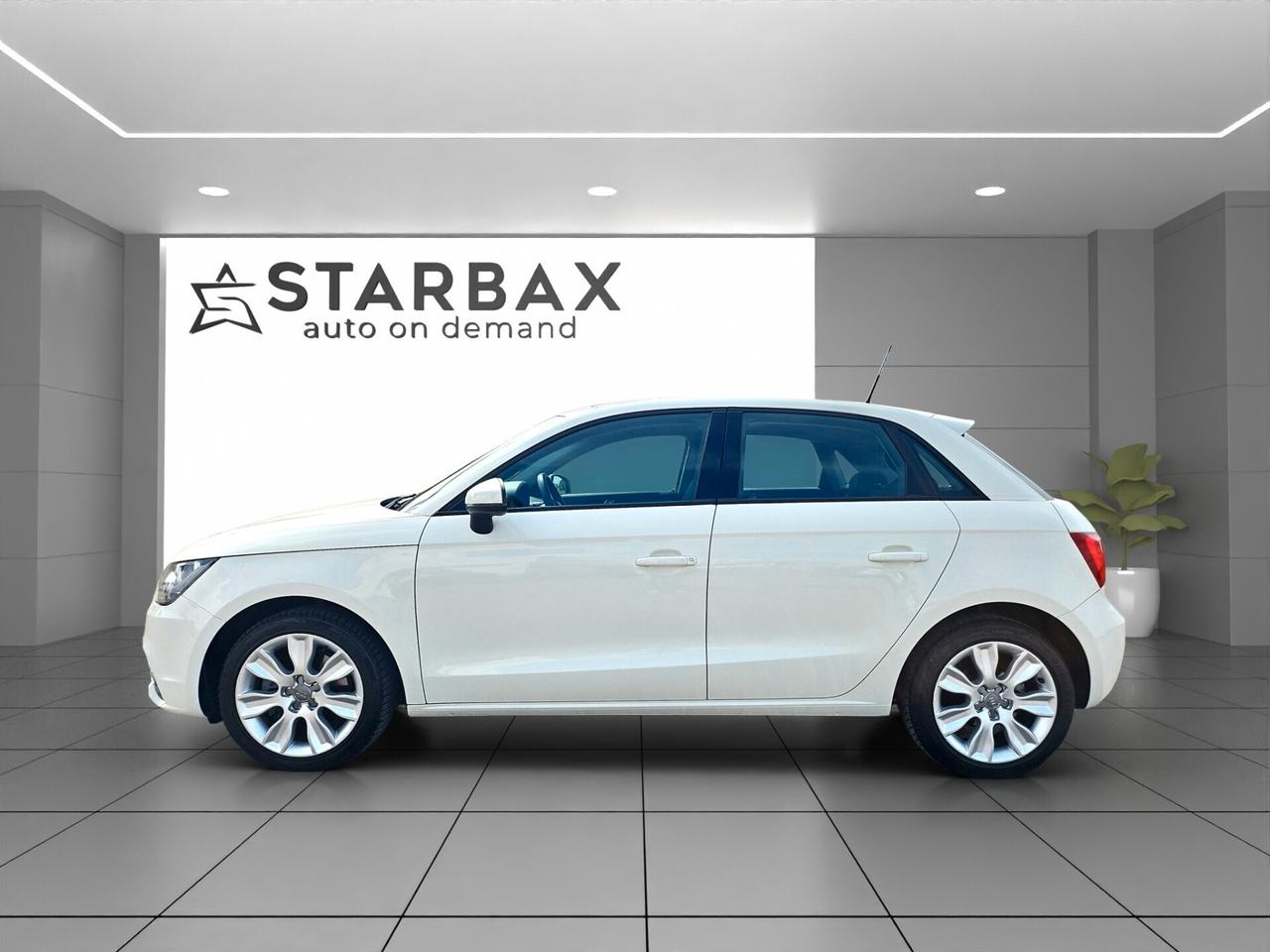 Audi A1 SPB 1.6 TDI 105 CV Ambition TETTO PANORAMICO 5 PORTE