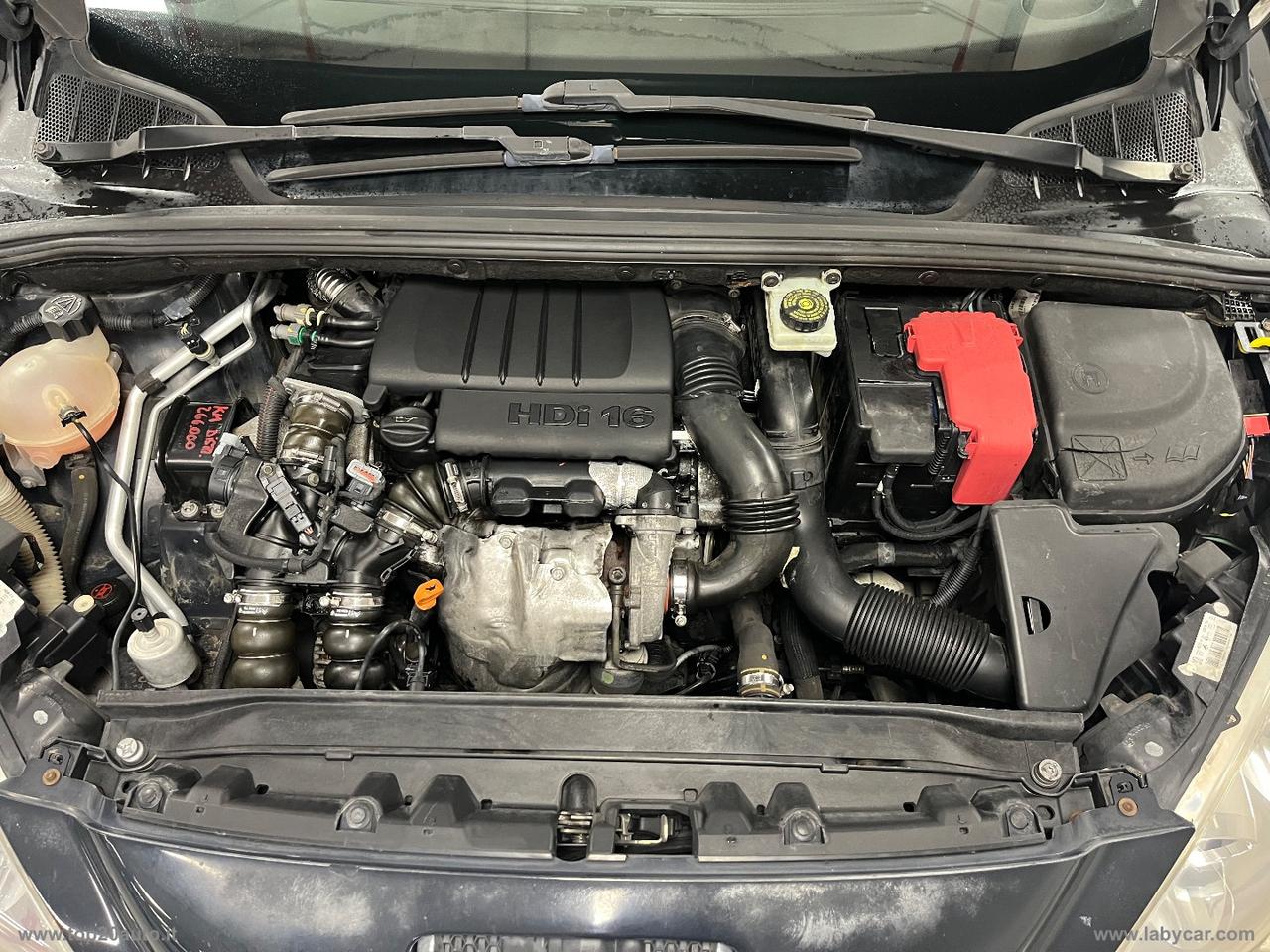 PEUGEOT 308 1.6 HDi 110 CV 5p. Tecno