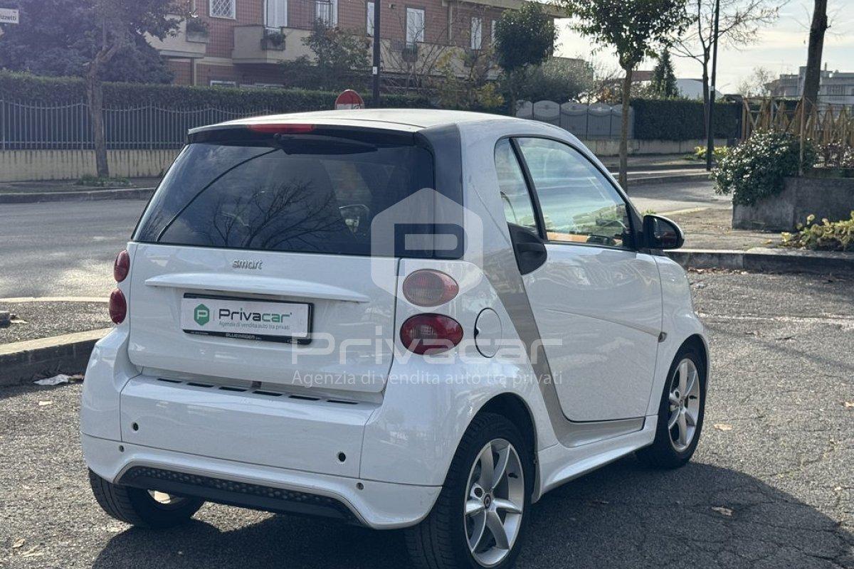 SMART fortwo 1000 62 kW coupé passion