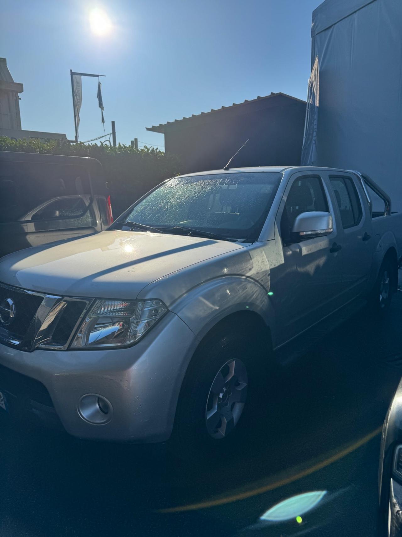 Nissan Navara 2.5 dCi 190CV 4 porte Double Cab LE