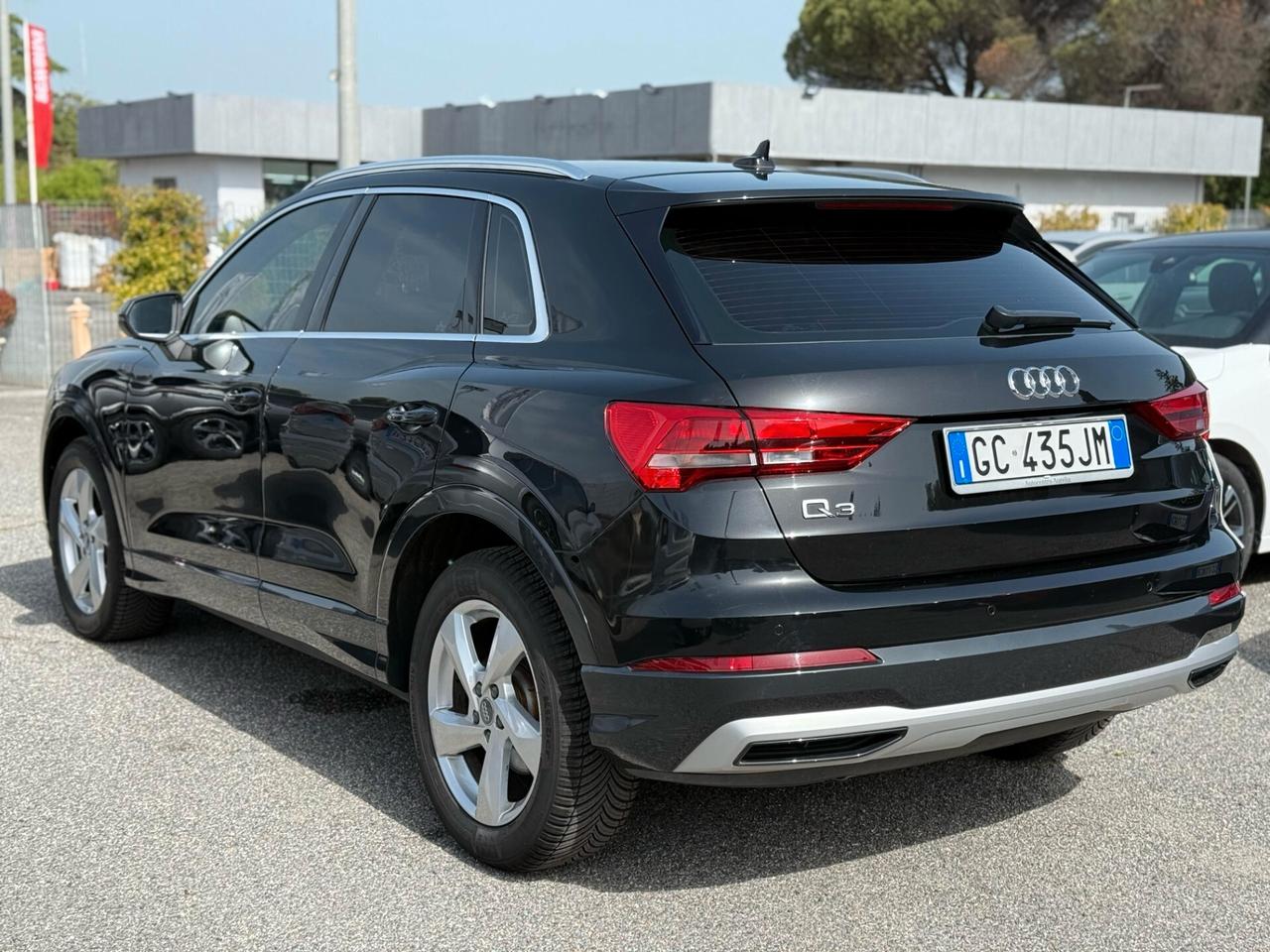 Audi Q3 35 TDI S tronic Business Advanced