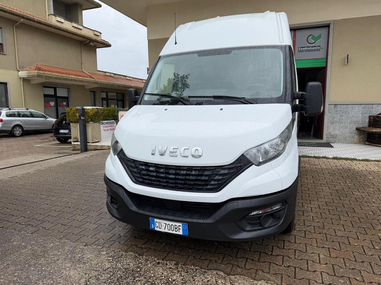Iveco Daily 35S12V 2.3 HPT PC-TN Furgone