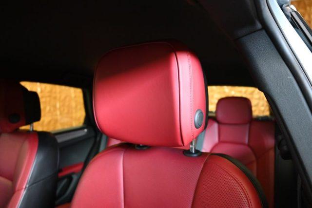 PORSCHE Macan 3.0d S PDK PASM+MBK1 NAVI RADAR18VIE SED.VENT/RISC