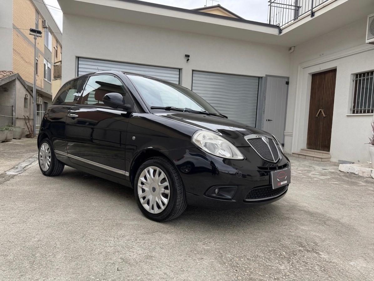 Lancia Ypsilon 1.2 69 CV 2011