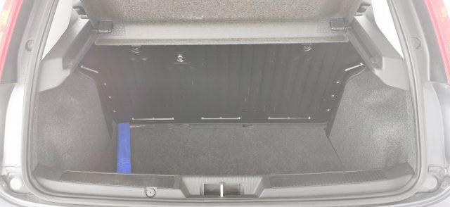 FIAT Punto 1.2 8V 5 porte Street