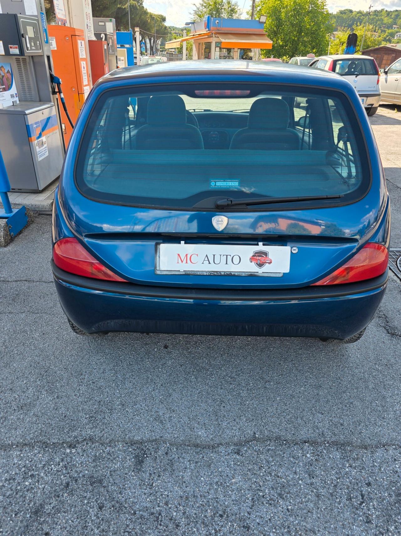 Lancia Y 1.2i cat com 112.000km com Clima Neopatentati ok