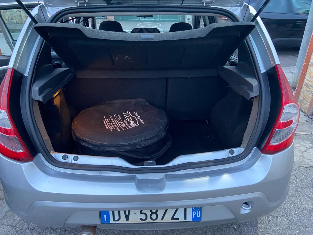 Dacia Sandero 1.4 8V GPL