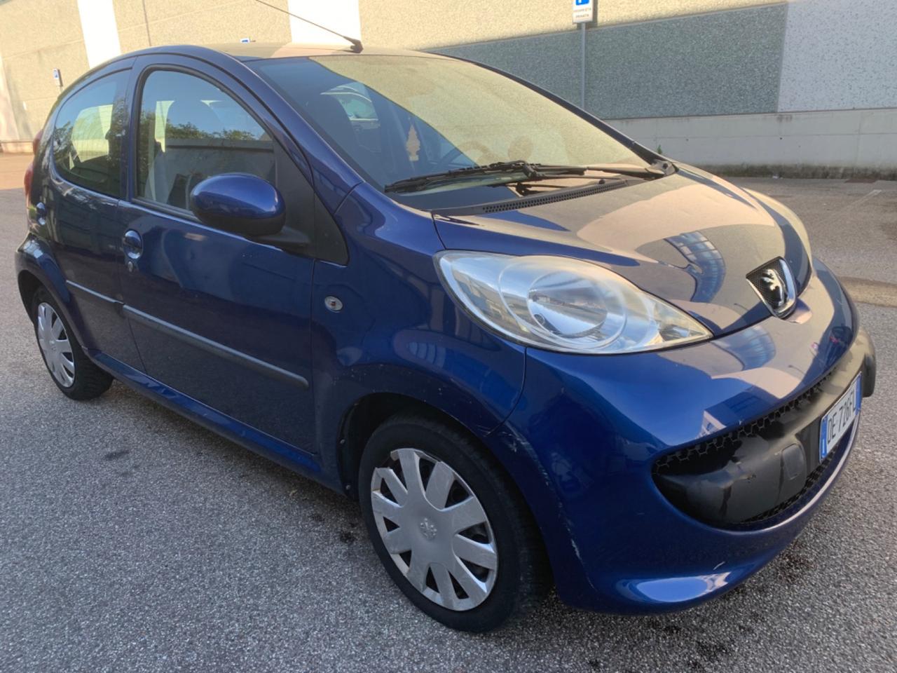 Peugeot 107 1.0 68CV 5p. Sweet Years