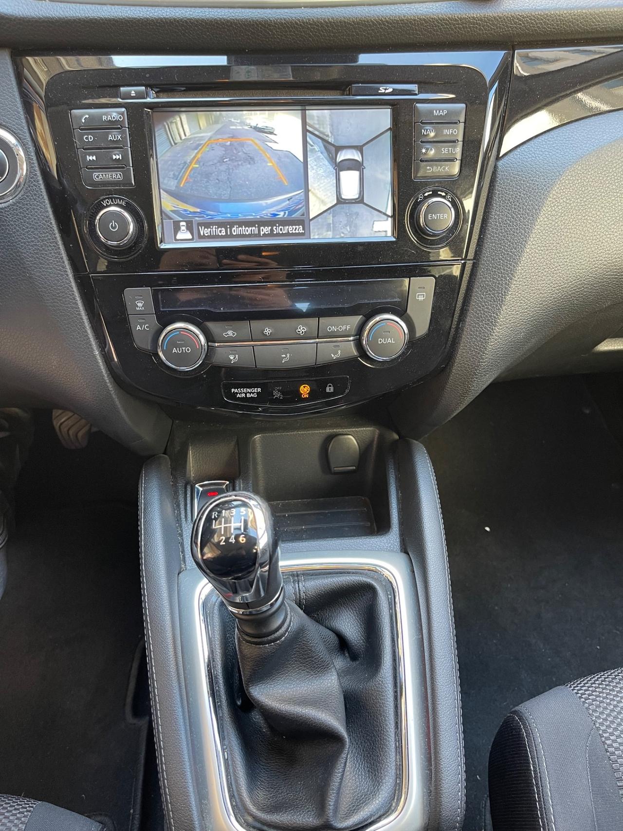 Nissan Qashqai 1.5 dCi Tekna ( pari al nuovo