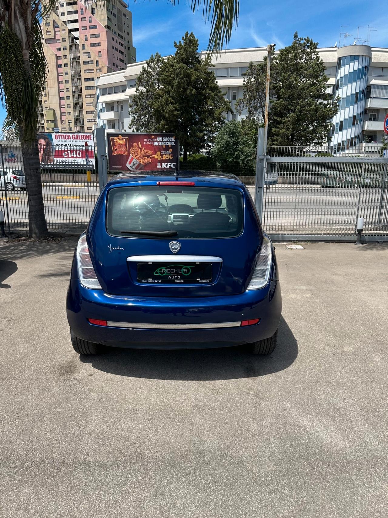 LANCIA YPSILON 1.2 BENZINA 2008 OK NEOPATENTATI