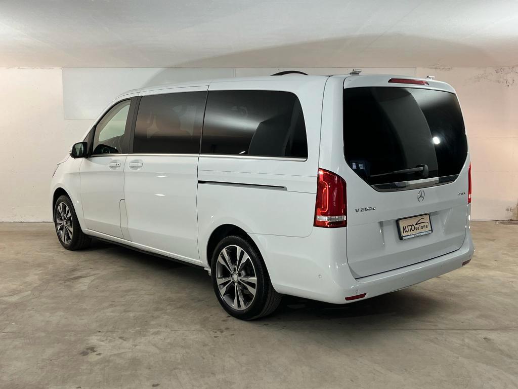 Mercedes V 250 D Premium 4Matic 7G-Tronic Plus ExtraLong 7POSTI
