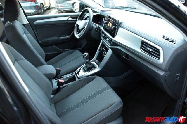 VOLKSWAGEN T-Roc 1.0 TSI 110 CV EDITION PLUS - REARVIEW - VETRI PRI