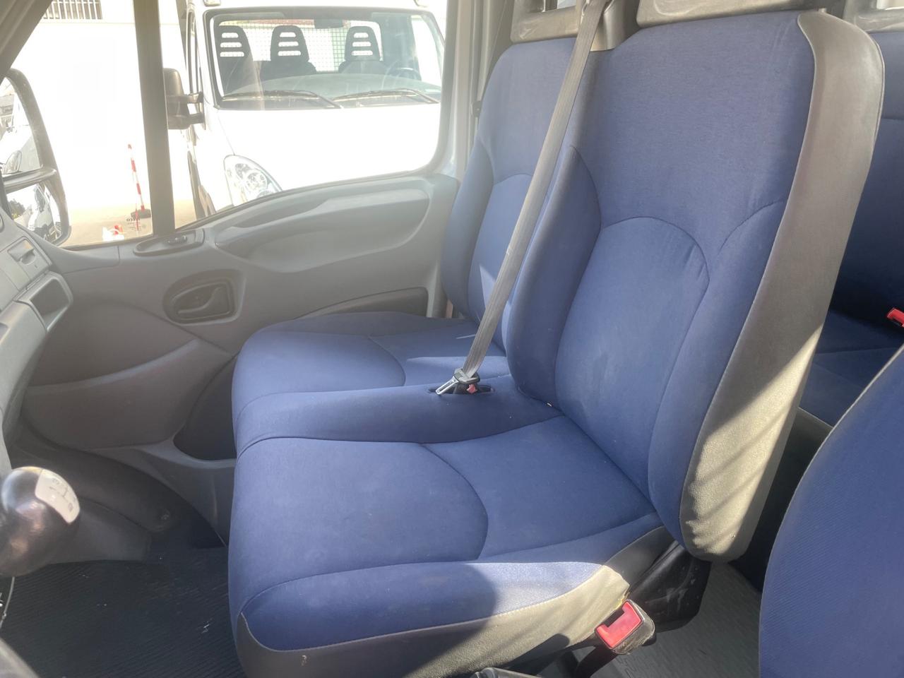 Iveco daily 35c12 7 posti cassone fisso