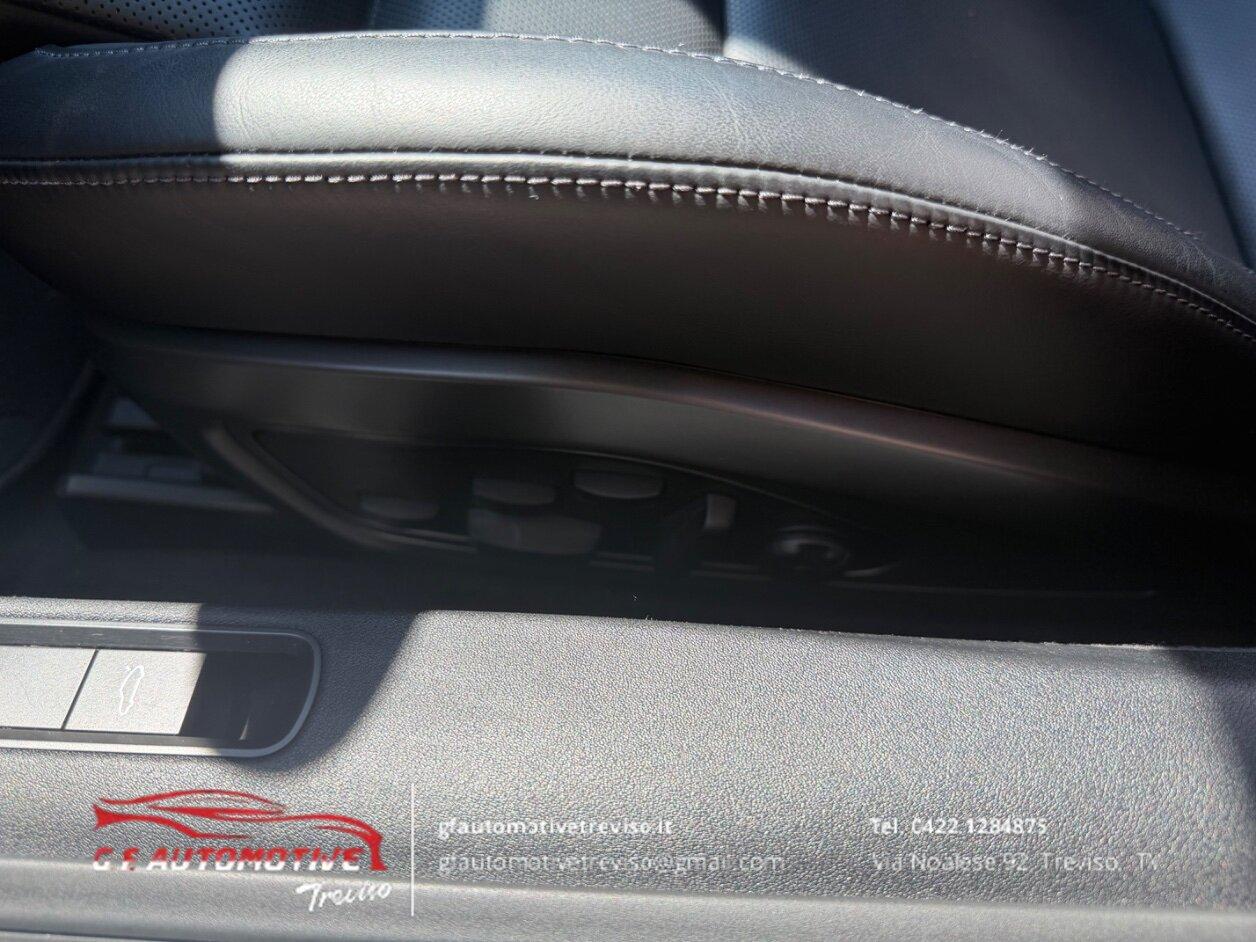 Porsche 911 Coupe 3.0 Carrera 4S auto