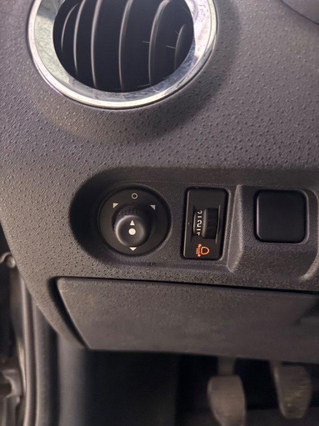 CITROEN C3 1.1 airdream Exclusive Style Techno