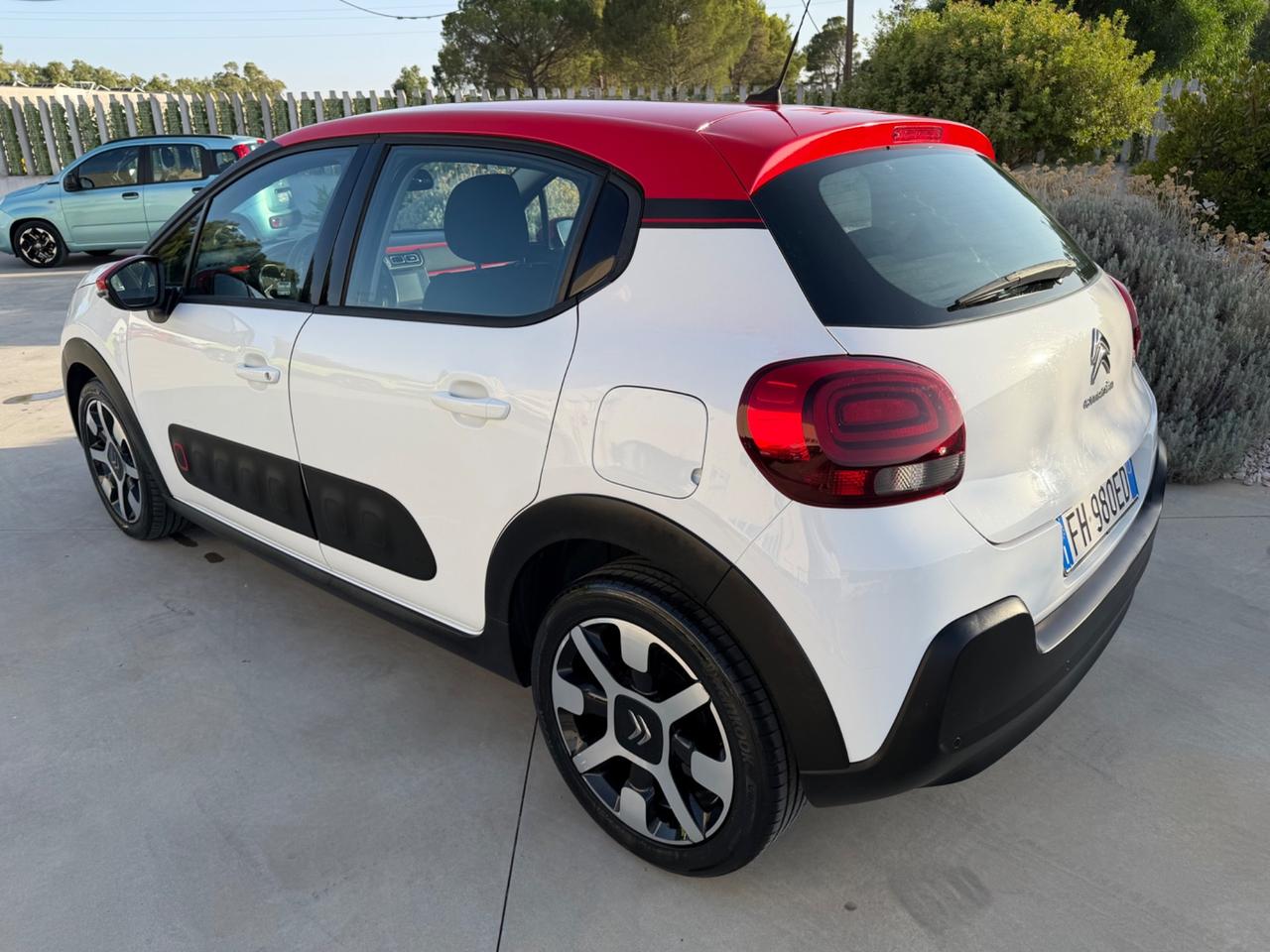 Citroen C3 1.2 benzina 82 cv Shine 2017