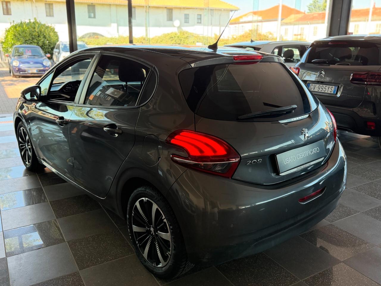 Peugeot 208 BlueHDi 100 5 porte GT Line