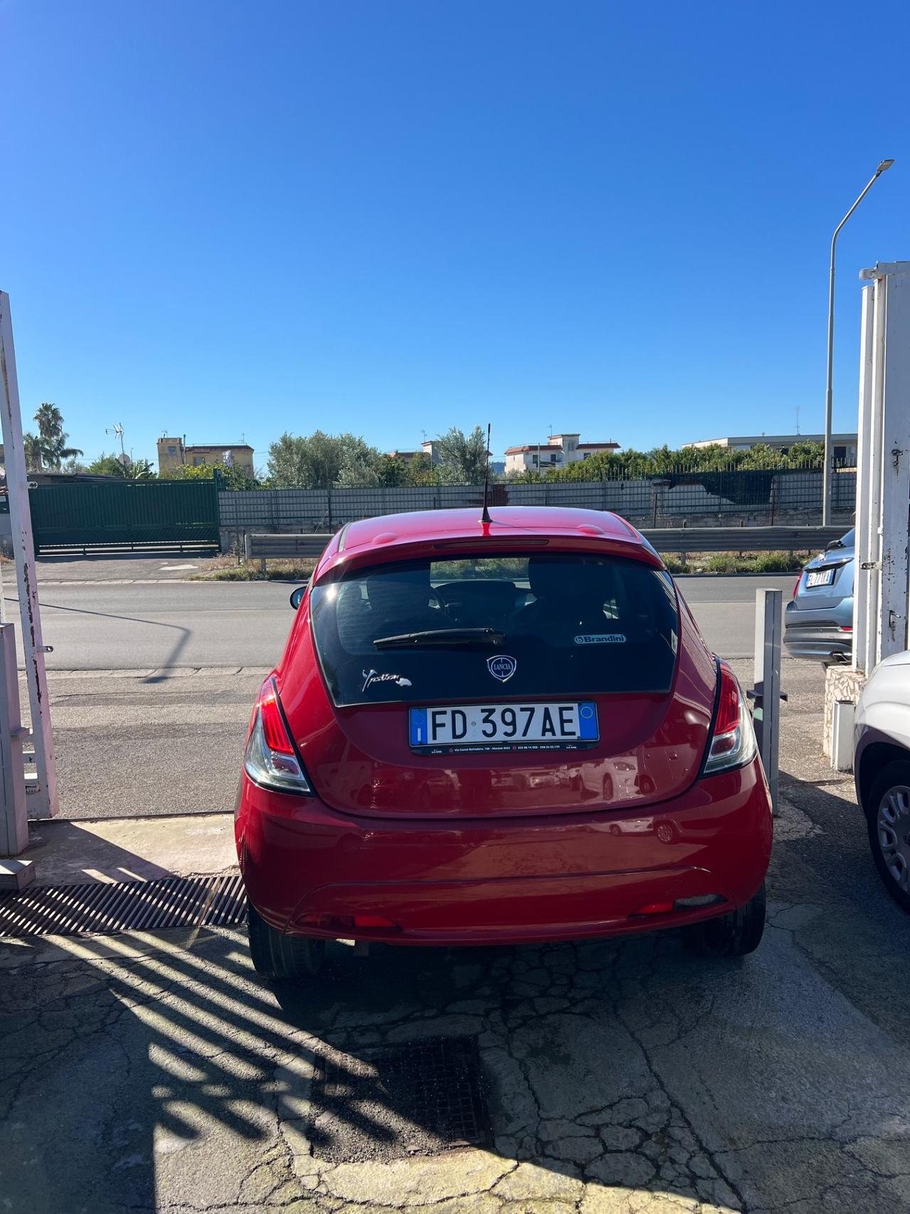 Lancia Ypsilon 1.2 69 CV 5 porte GPL Ecochic Silver