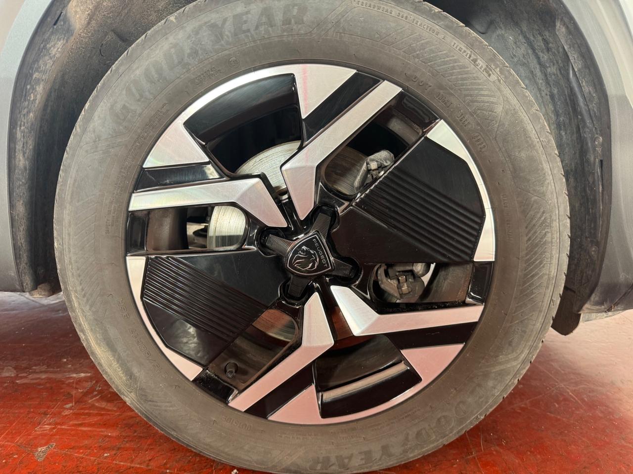 Peugeot 2008 BlueHDi 130 S&S EAT8 Allure Prezzo senza vincoli